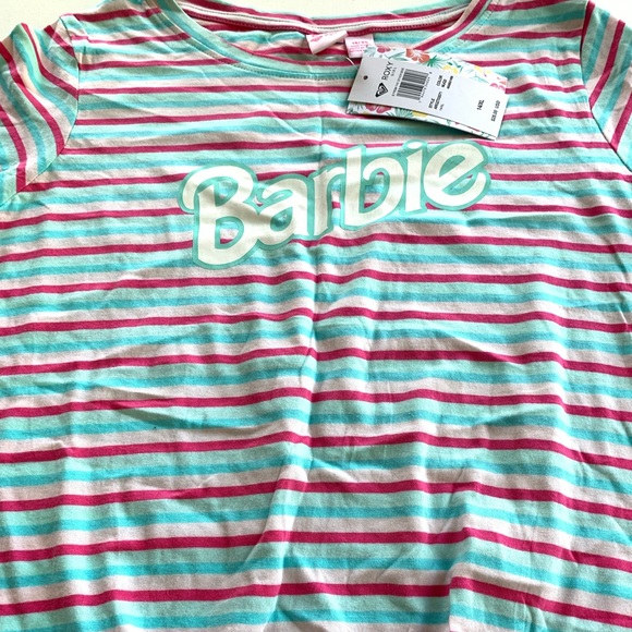 🌺ROXY x Barbie Tee Shirt🌺 - Picture 6 of 7